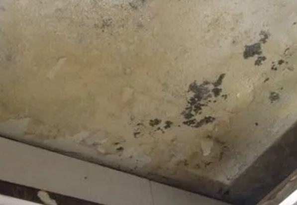 张家界阳台漏水维修公司分享下张家界卫生间渗水维修需要注意哪些问题。